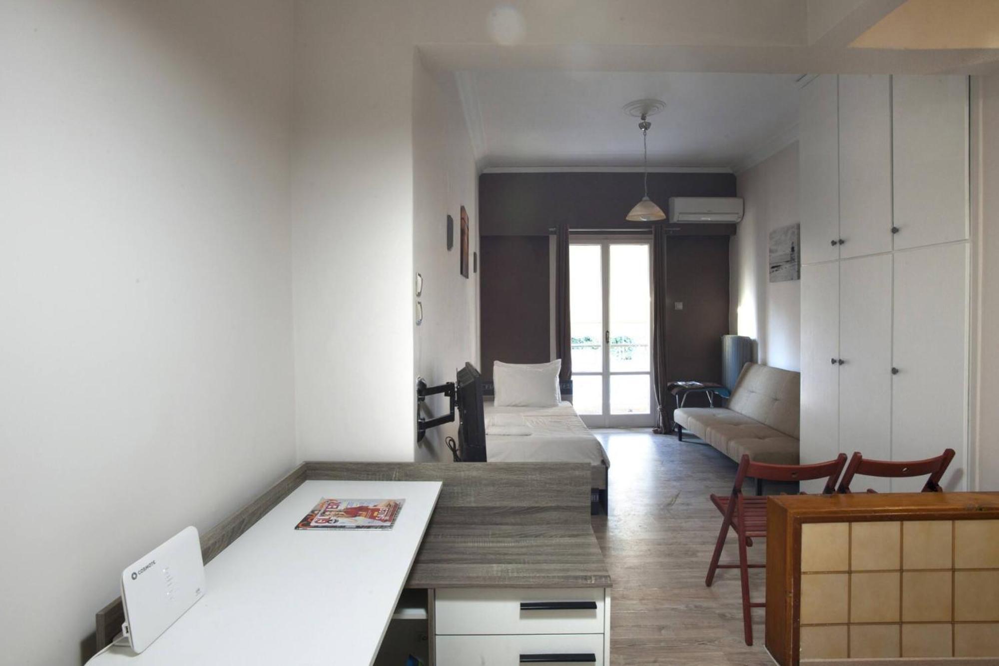Studio Next To Agios Nikolaos Church 雅典 外观 照片